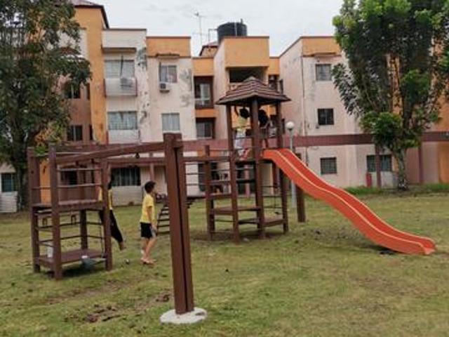 Central Park Apartment Seremban 2 For Rent