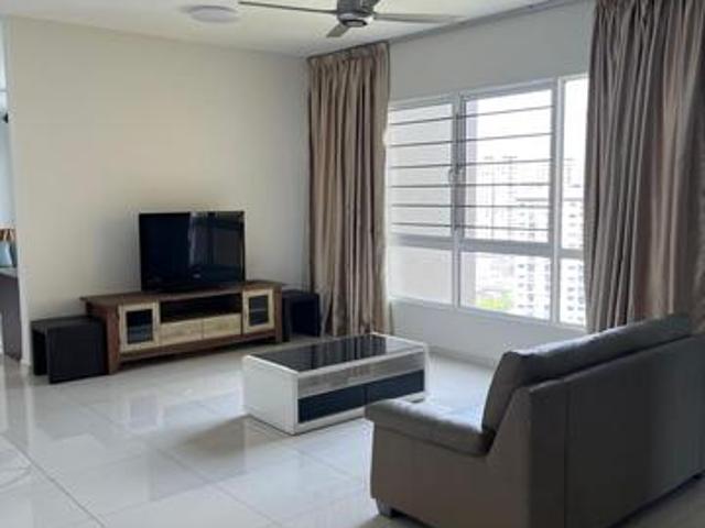 Central Park High Floor MOVE In CONDITION FOR RENT