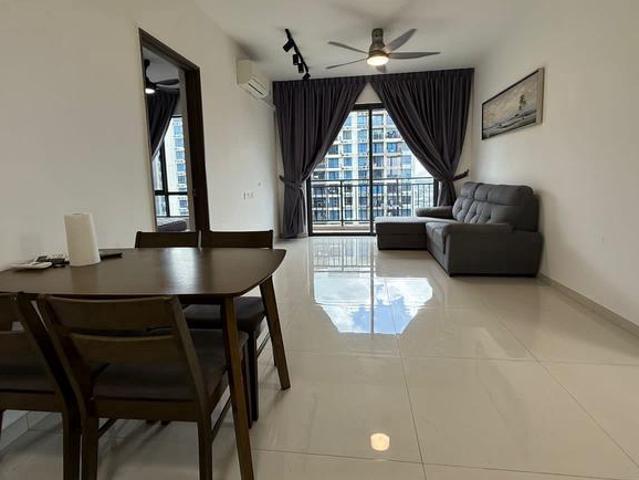 Central Park Tampoi For Rent
