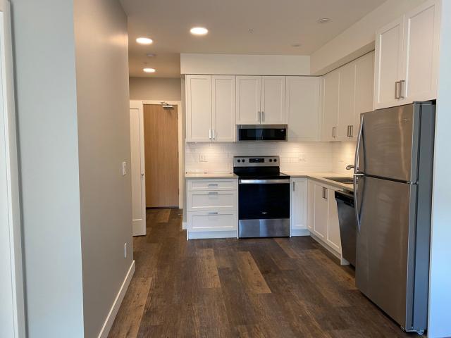 Central Park Village Park Suites 1 Bedroom 7E [object Promise] for Rent