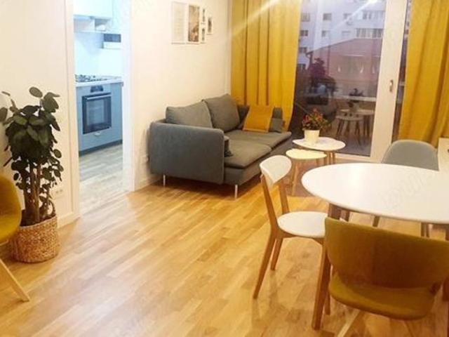 Central Rezidence,Parcul C arcului, 2 camere lux, 60 mp, terasa, etaj 4