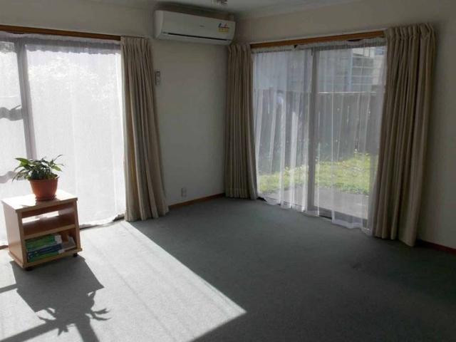 Central Townhouse Ideal for GZ