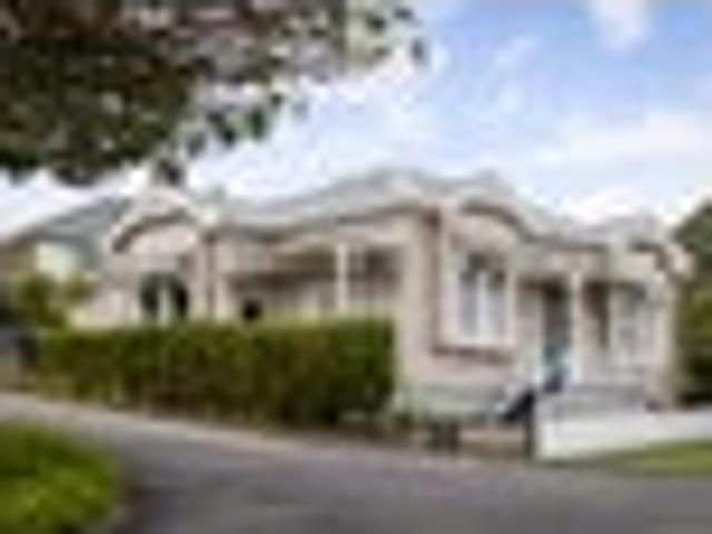 Central Villa, Make Your Offer