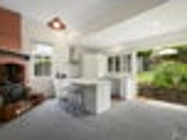 Central Villa, Make Your Offer