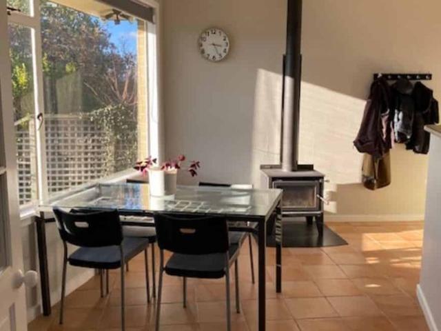 CENTRAL 3 BEDROOM HOME