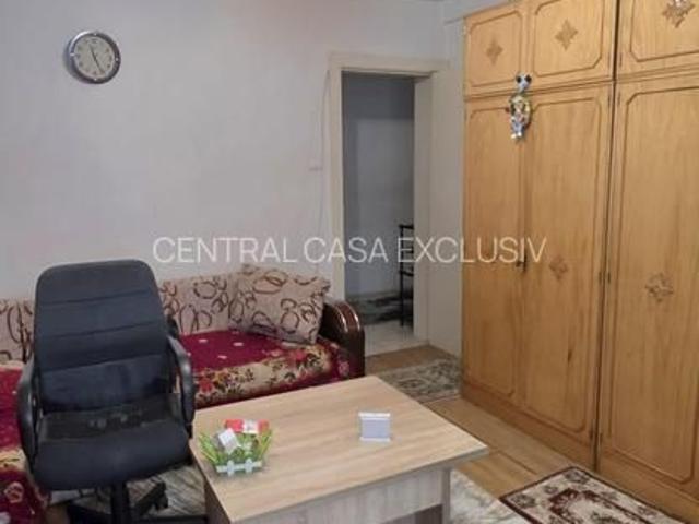 Central, 370euro/luna discutabil, 2 camere, zona Tarom Arcu