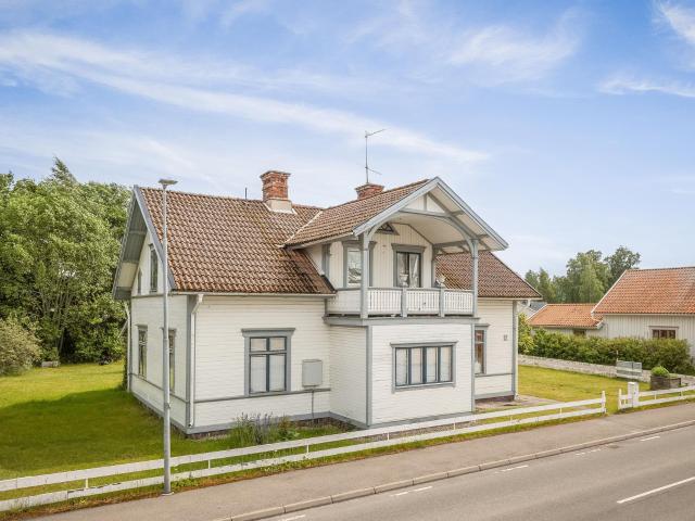 Centralgatan 12