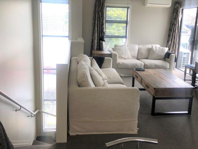 Centrally Located 3 Bedroom, 3 Bathroom Apartment For Rent