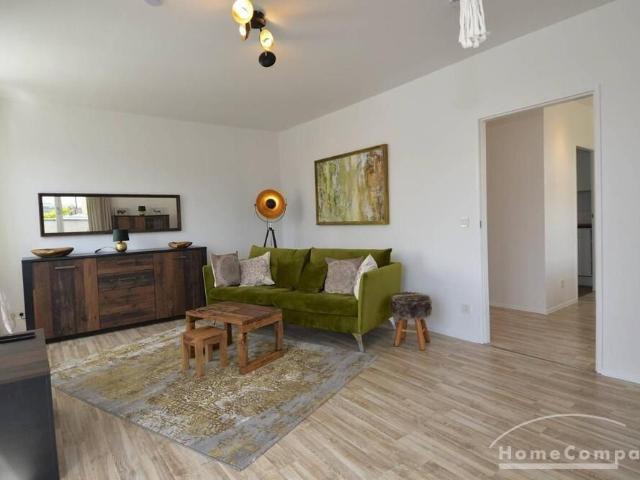 Centrally located two bedroom apartment in Tiergarten, furnished