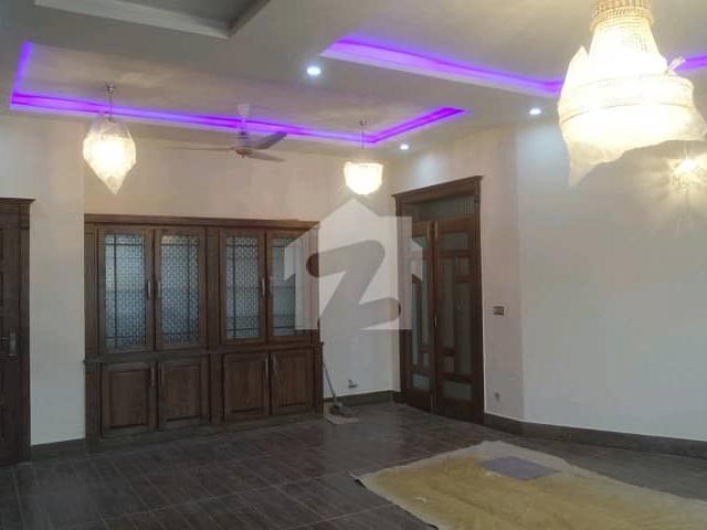 Centrally Located Upper Portion In I 8/3 Is Available For Rent