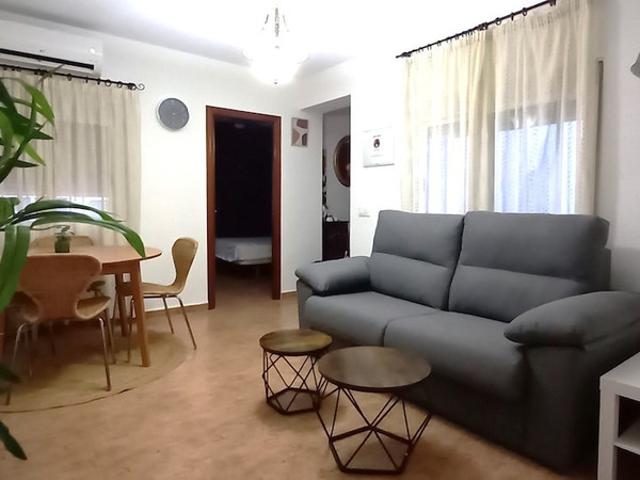 Centrally located apartment in Cordoba by beBalmy