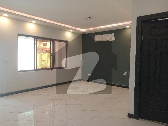 Centrally Located Flat In One Constitution Avenue Is Available For rent One Constitution Avenue