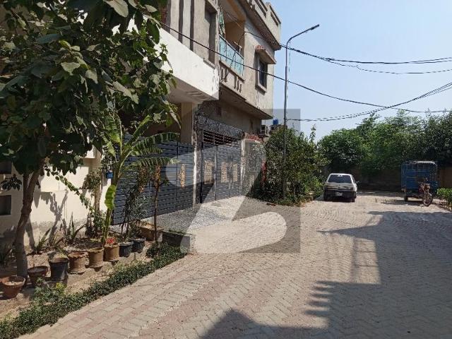 Centrally Located House Available In Gulberg Valley For sale Gulberg Valley