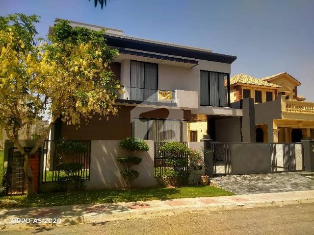 Centrally Located House Available In DHA Phase 2 Sector B For sale