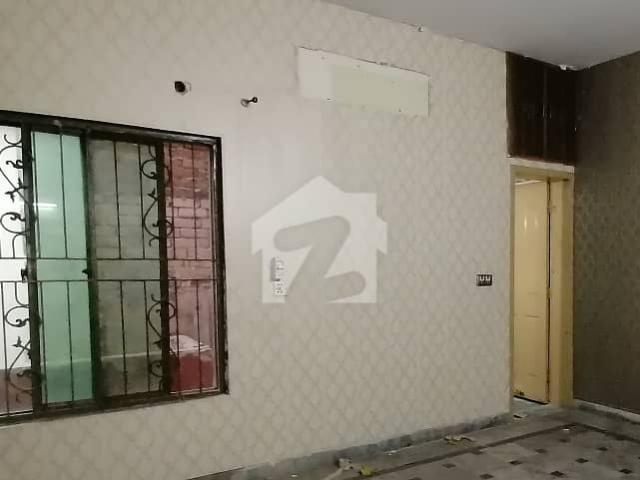 Centrally Located House In Allama Iqbal Town Nizam Block Is Available For sale