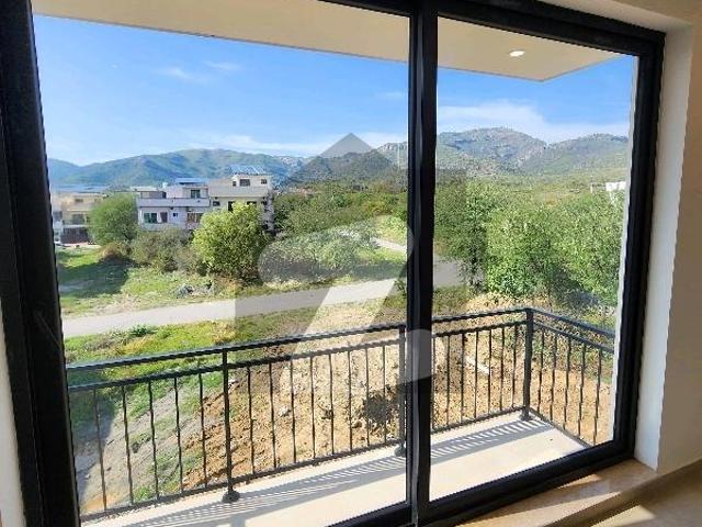 Centrally Located House In D 12/3 Is Available For sale D 12/3
