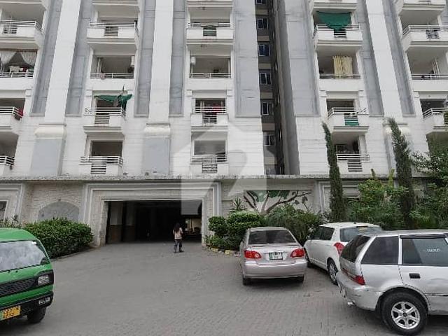 Centrally Located Prime Location Flat Available In El Cielo For sale