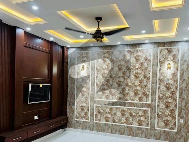 Centrally Located Prime Location House In Wapda Town Is Available For rent Wapda Town