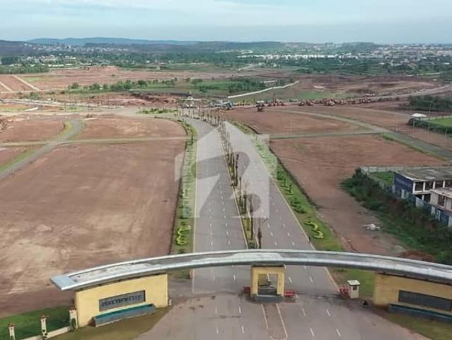 Centrally Located Residential Plot Available In Park View City For sale