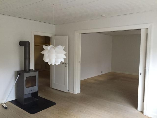 Centralt beliggende hus med god plads