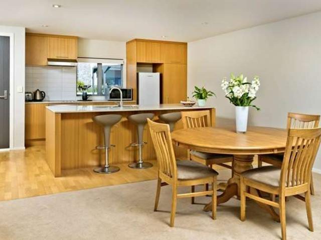 207/252 Centreway Road, Orewa, Rodney