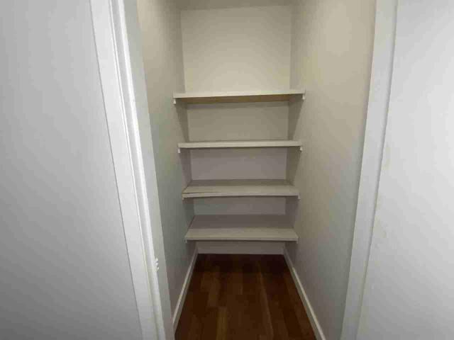 Centre 102 1 Bedroom Apartment for Rent at 10730 102 St Nw, Edmonton, AB T5H 2T7 Central McDougall