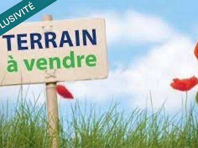 Centre de Chateau du Loir terrain de 607 m²