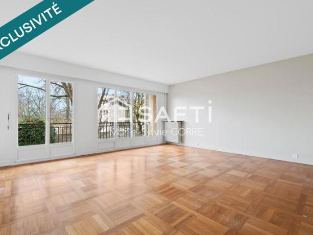 Centre de saint germain en laye, au calme, appartement familial de 131m²