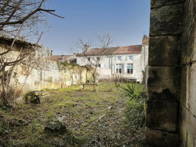 CENTRE DE PONS