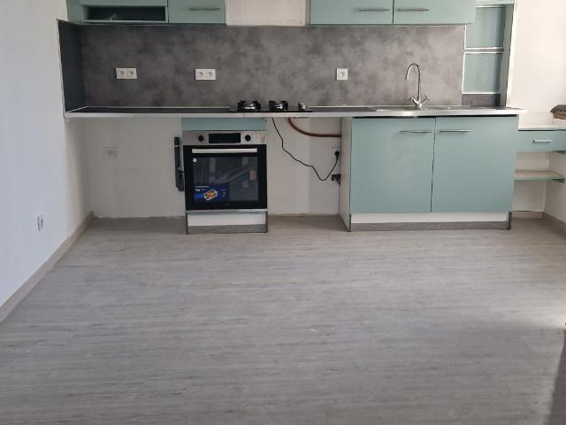 Centre Lubersac appartement F3 au 1er étage