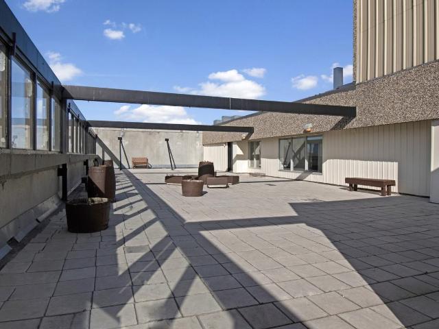 Centre Pointe Plaza 1 Bedroom Apartment for Rent at 2131 Broad St Ofc, Regina, SK S4P 3W4 Core