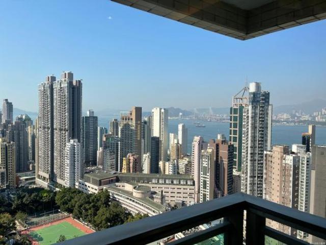 CENTRE PLACE 匯賢居