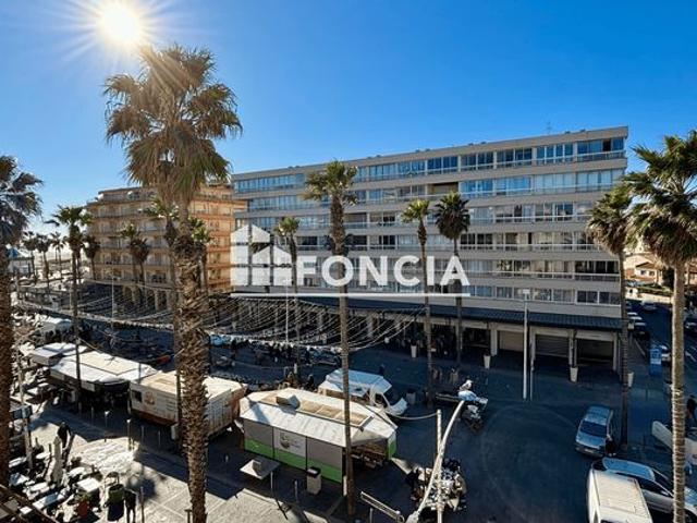 CANET PLAGE CENTRE – T3 84 m² Dernier Étage Ascenseur – Clim Gainable – 2 Suites – Combles Aménageables