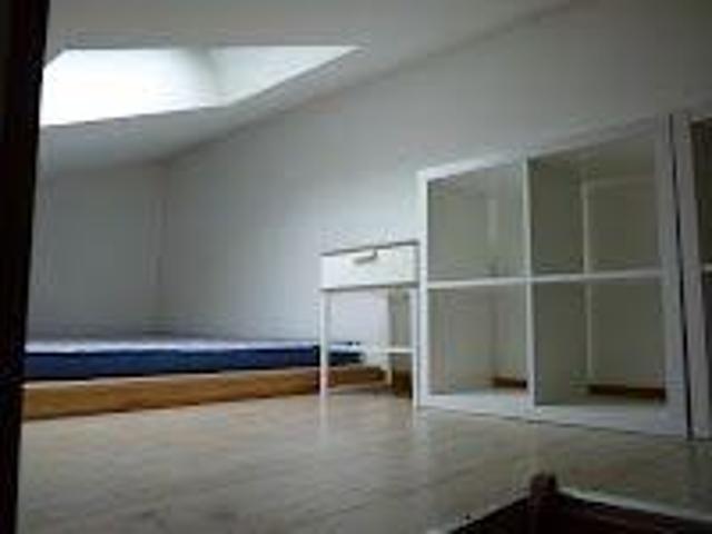 Centre / Vieille ville TB Studio Duplex meublé
