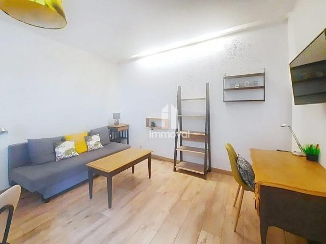 CENTRE VILLE 2P MEUBLE 32.48m²