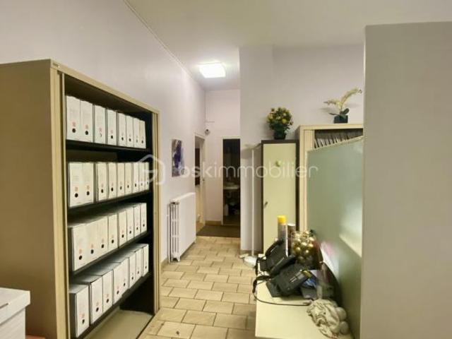 Centre ville 90 m2 et 90 m2 sous sol