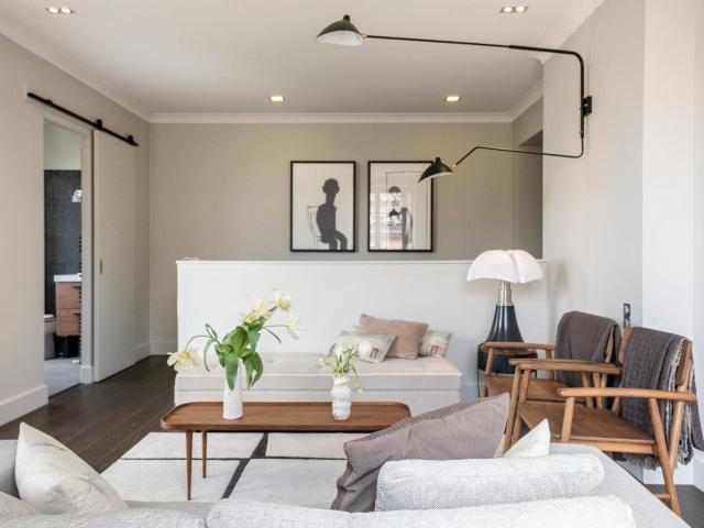 Centre Ville Aubenas Appartement 5 pièces 140 m² Avec as. 140m² Aubenas