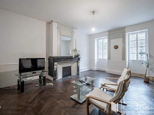 Centre ville d'Albi. Appartement 3 pièce s en rez de Jardin de 72.98 m2