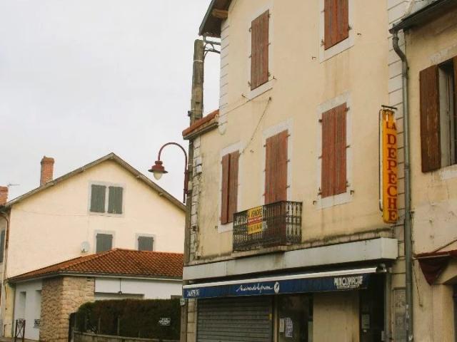 Centre ville de LOURES BAROUSSE
