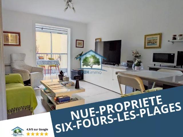 Centre ville de Six Fours T2 avec parking