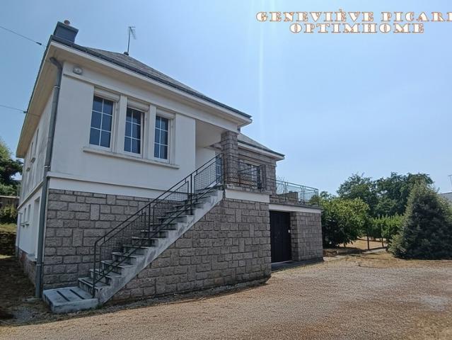 Centre ville de Pontivy – Maison de 4 pièces sur 1 500 m² en zone UB: un potentiel rare qui fait la différence !