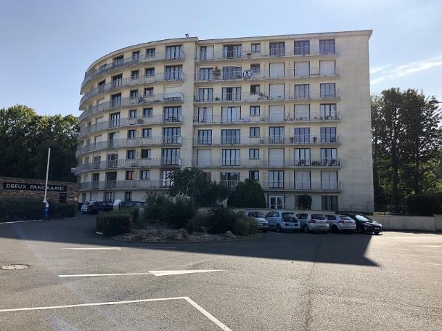 CENTRE VILLE et GARE A PIED