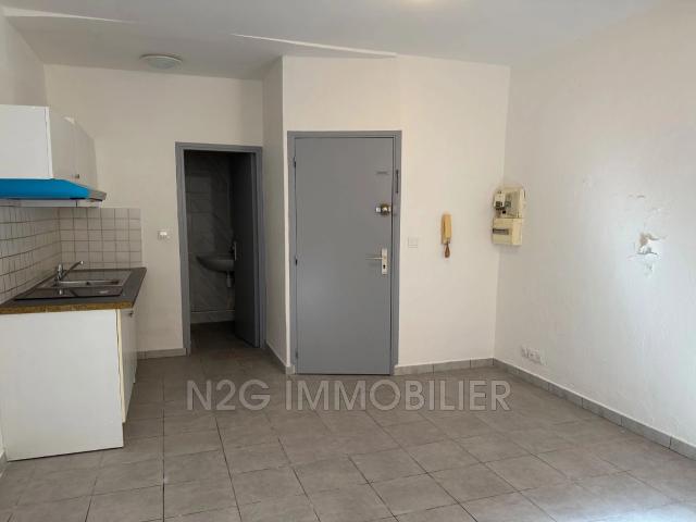 Centre ville, Location appartement 1 pièce 16m²
