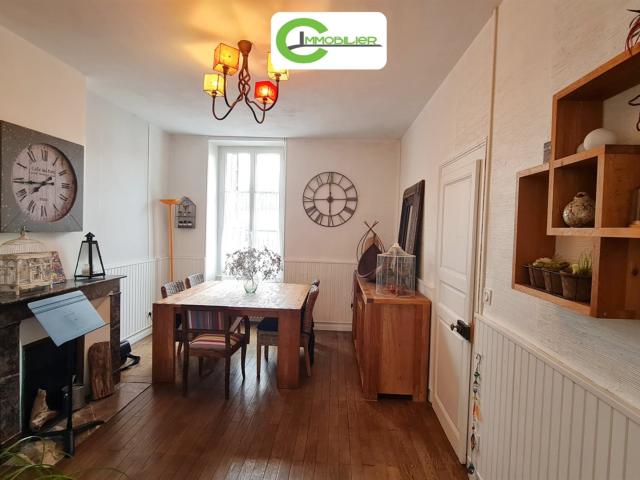 Centre Ville La Ferte Bernard 164m² La Ferté Bernard