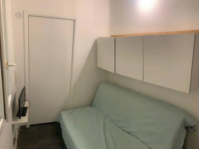 CENTRE VILLE LIBE STUDETTE AU CALME
