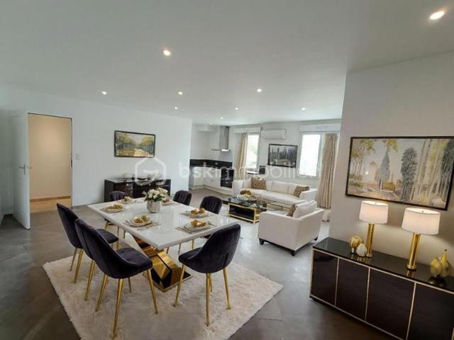 Centre ville & plages à pied – Appartement rénové avec garage exceptionnel de 50 m²