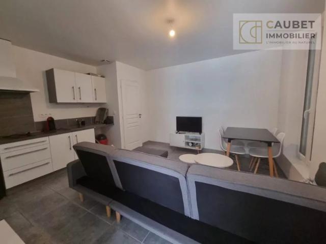 CENTRE VILLE TARBES APPARTEMENT T2 MEUBLE 28m²