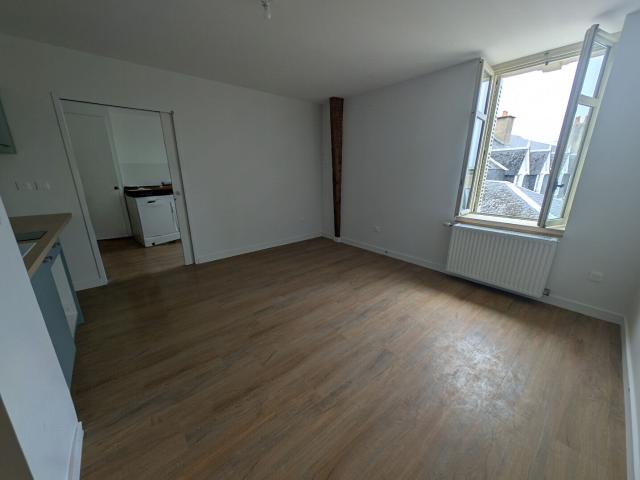 CENTRE VILLE TRES BEL APPARTEMENT TYPE 2