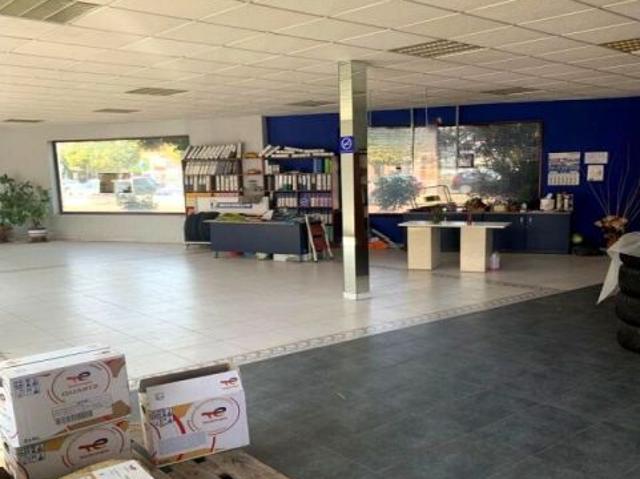 Céntrico y amplio local en Valladolid