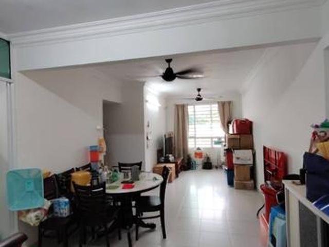 Centrio Avenue Renovated and furnished
